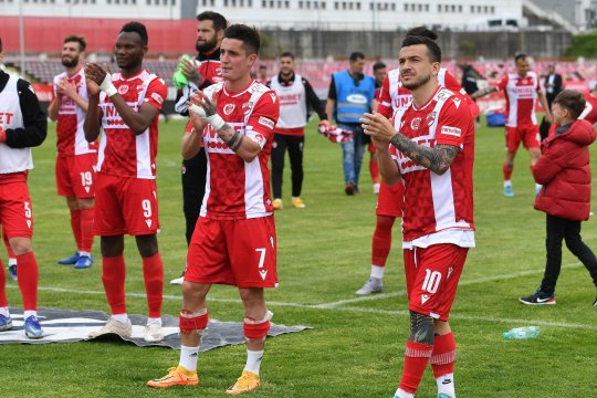 ”Blatistule, blatistule”. Cum răspunde fostul căpitan de la Dinamo acestor acuze: ”N-am făcut-o pentru bani” | VIDEO EXCLUSIV