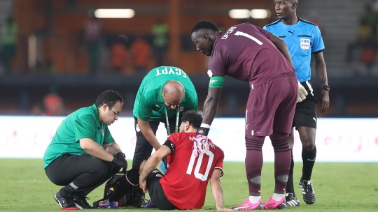 Emoții pentru Liverpool. Mohamed Salah s-a accidentat în meciul Egipt - Ghana, din Cupa Africii pe Naţiuni