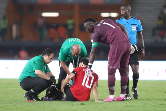 Emoții pentru Liverpool. Mohamed Salah s-a accidentat în meciul Egipt - Ghana, din Cupa Africii pe Naţiuni