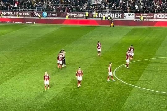 Horațiu Moldovan și-a luat rămas bun de la Rapid! Cum au reacționat fanii când i-au auzit numele portarului