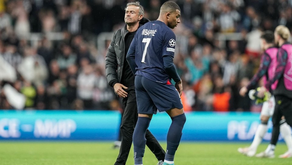 Luis Enrique și Kylian Mbappe sunt sub contract cu PSG