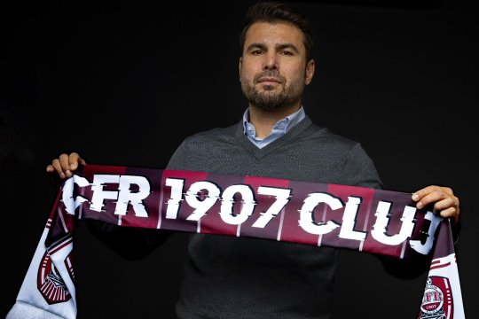 Bursa transferurilor > CFR este prima echipă care schimbă antrenorul în 2024
