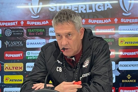 Cristiano Bergodi ”on fire” la conferința de presă: ”Nu am cercel în nas! Sunt de 40 de ani în fotbalul mare”. De ce îi acuză pe ziariști