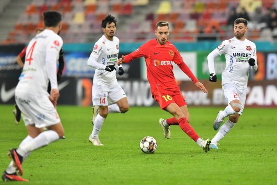 Jucătorul dorit de Rapid ar putea ajunge gratis la echipa din Giulești