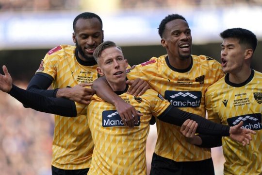 Surpriză de proporții în FA Cup! O echipă din liga a 6-a a ajuns în optimile Cupei Angliei, după ce a învins-o pe revelația din Championship: "Vom lupta până la final"