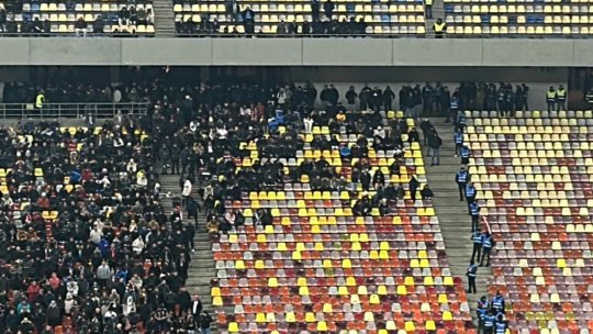 Gestul extrem al Peluzei Sud pe Arena Națională! Ce au făcut ultrașii dinamoviști în minutul 20