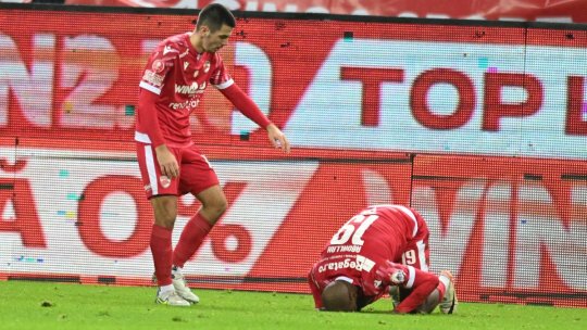 Gol de pus în ramă pentru Dinamo! Abdallah, execuție de clasă cu Rapid. Cum l-a învins pe Aioani