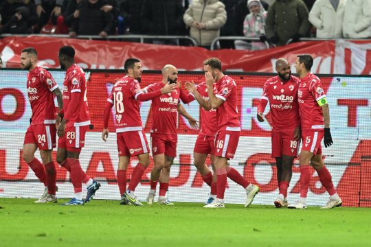 Au pierdut toate punctele, dar rămân optimiști. Ce spun jucătorii lui Dinamo după 1-2 cu Rapid: ”Jocul ne dă speranțe”