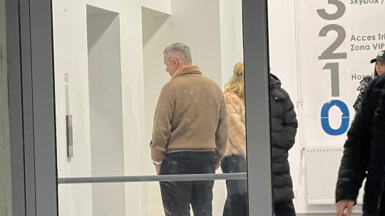 Ședință-fulger în vestiarul Universității Craiova după înfrângerea cu FCSB! Cât a stat Mihai Rotaru la cabine