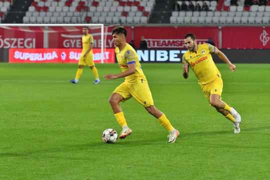 Plecare-surpriză de la Petrolul! Fotbalistul considerat "cel mai bun care este în România" se transferă în Turcia