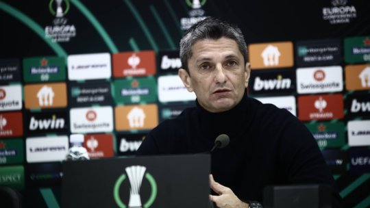 Răzvan Lucescu, prins la mijloc în scandalul dintre greci și turci. Confuzia incredibilă care a generat disputa