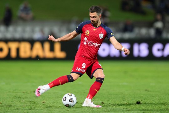 Zeljko Kopic nu l-a vrut, el a semnat pe "câteva sute de mii de euro pe an"! Dinamo a spus pas unui atacant cu peste 40 selecții