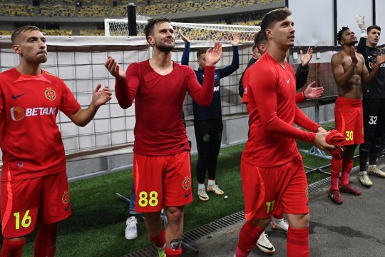 Ce le-a transmis Djokovic fanilor de la FCSB după ce a semnat cu rivala Rapid