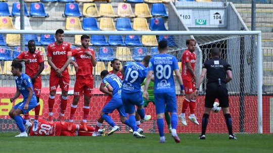 Transfer important pus la cale de o contracandidată a lui Dinamo! Echipa îl aduce pe unul dintre preferații antrenorului | EXCLUSIV