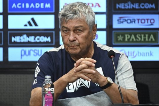 S-a încheiat ”telenovela” Lucescu la Beșiktaș! Turcii l-au prezentat oficial pe noul lor antrenor