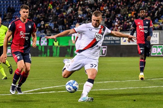 George Pușcaș o părăsește pe Genoa! iAMsport.ro a aflat cu ce echipă semnează atacantul român