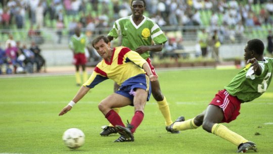 Balint: “Mă uitam la monitoare când mă operau”. Cum a trăit momentele infarctului din 2019 și meciul de referință de la CM ’90. “Hagi a fost peste Maradona”