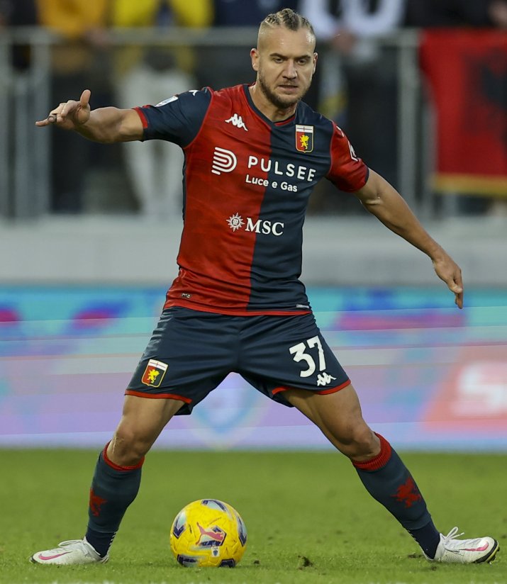 George Pușcaș la Genoa