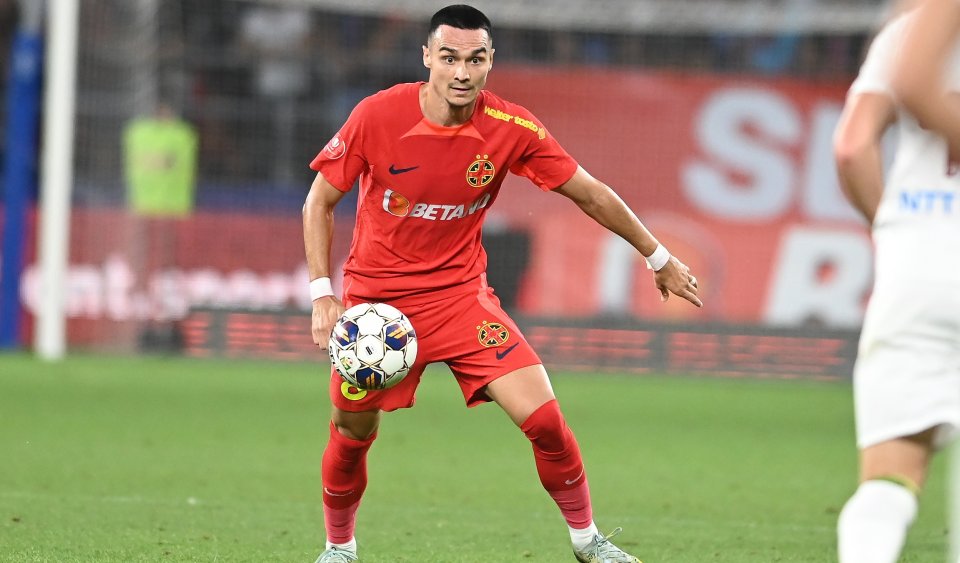 Adrian Șut joacă la FCSB din 2019