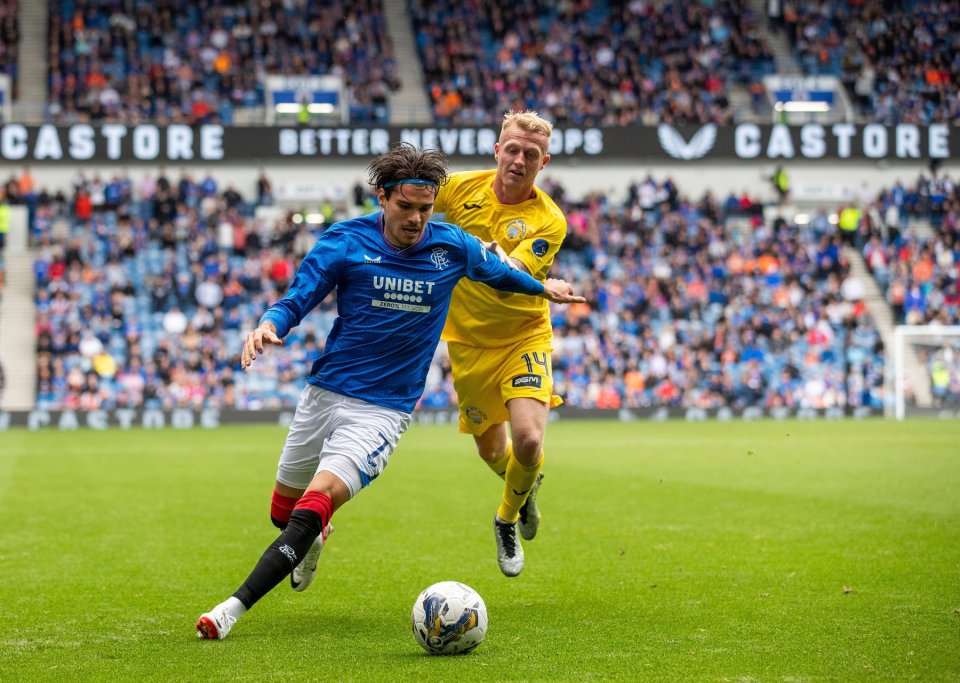 Ianis Hagi, jucătorul lui Rangers