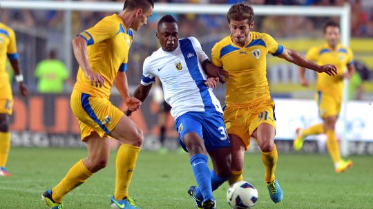 Petrolul - Vitesse, ACUM, pe iAMsport.ro. Ploieștenii sărbătoresc 100 de ani de la înființarea echipei!