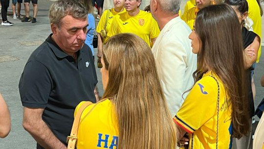 Gică Hagi, ținut de ciprioți la porți! ”Regele” a așteptat alături de fani să intre pe stadion