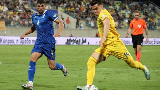"Hagi, Hagi, Hagi!". Cum au reacționat suporterii români, în momentul când Ianis a intrat în teren, în Cipru - România