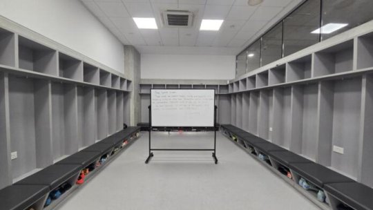 Mesajul lăsat de naționala României în vestiar, după meciul din Cipru. Un nou gest impresionant al "tricolorilor"