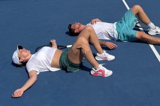 Simona Halep, pusă la pământ! Cine a epuizat-o pe româncă la antrenamente