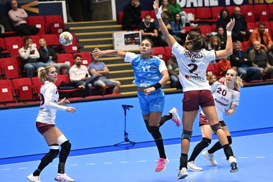 CSM București, victorie în derby-ul cu Rapid! Cu ce scor s-a terminat duelul