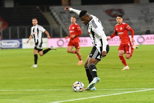 Concluzia fermă a lui Ioan Ovidiu Sabău după U Cluj - Oțelul 2-0: ”Mă bucur că arătăm așa, dar mă doare asta”