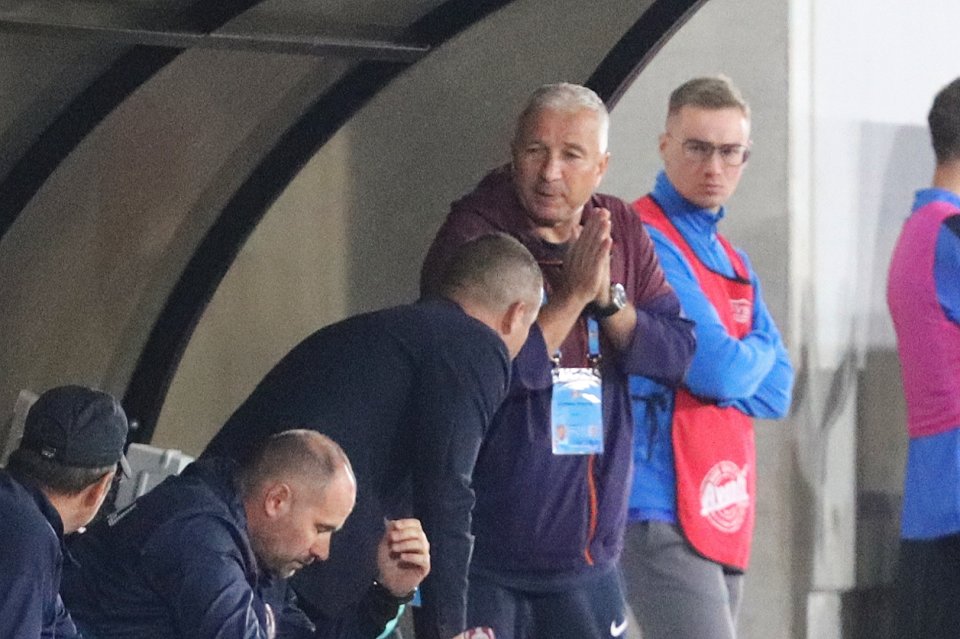 Dan Petrescu, într-un meci pentru CFR Cluj