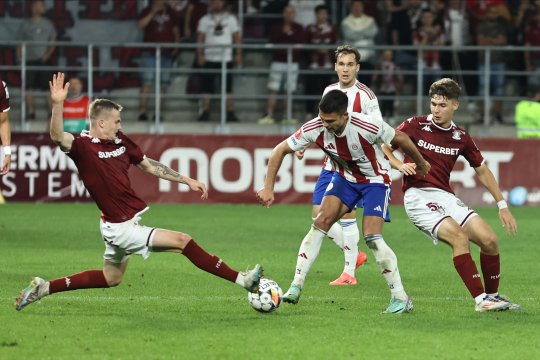 Noul transfer de la Rapid, lăudat de fostul antrenor: ”E diferit de ce este în România. Va fi printre cei mai buni”