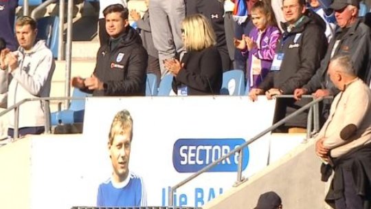 Imagini emoționante la Universitatea Craiova - Botoșani. Moment special în memoria marelui Ilie Balaci