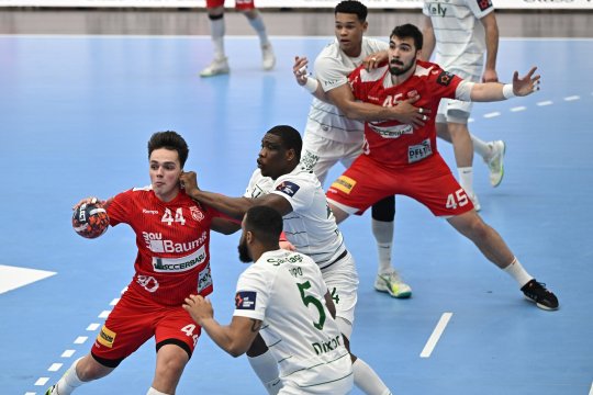 Dinamo, victorie de zile mari în Liga Campionilor! ”Dulăii” au defilat cu Sporting