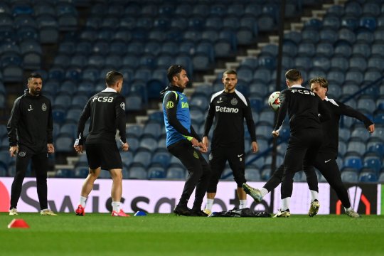 ”V-a spus Gigi Becali formula de start?”. Cum i-a răspuns Elias Charalambous jurnalistului scoțian, înainte de Rangers - FCSB