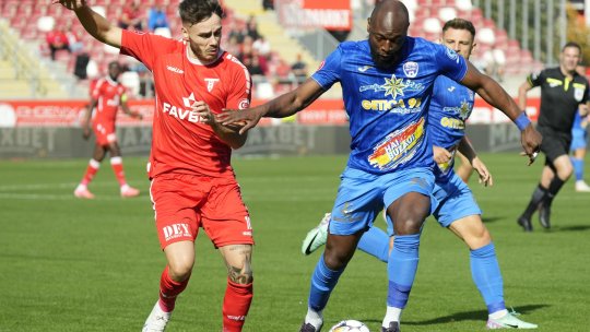 UTA Arad - Gloria Buzău 1-0. ”Textiliștii” obțin o victorie uriașă, datorită unui autogol halucinant