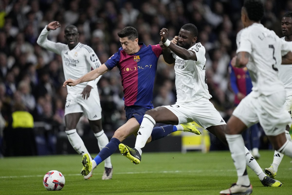 Real Madrid - Barcelona, mecin di LaLiga