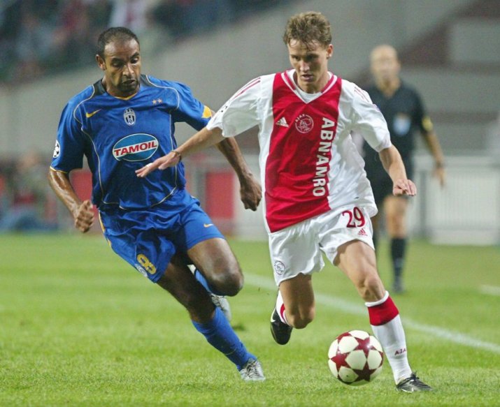 Nicolae Mitea, într-un duel Ajax - Juventus