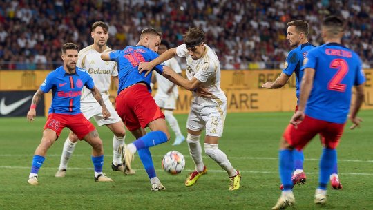 Jucătorul accidentat grav de la FCSB care a venit să își susțină colegii în derby-ul cu Rapid