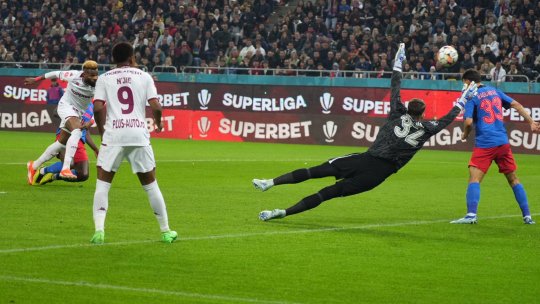 Atacantul de 4.000.000 de euro al Rapidului, ratare incredibilă cu FCSB. Șumudică s-a luat cu mâinile de cap