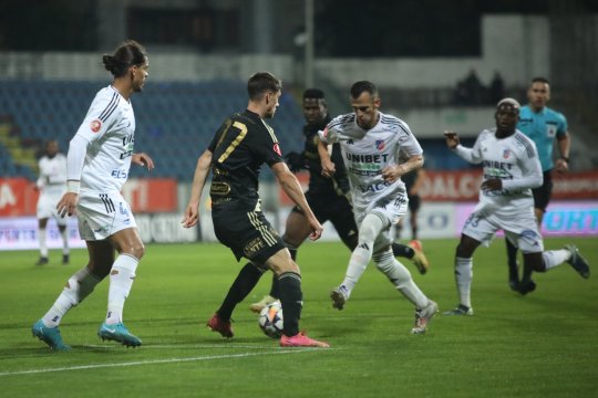 Liviu Ciobotariu, supărat pe arbitraj după eșecul suferit de Botoșani cu U Cluj: "Sunt tare curios"