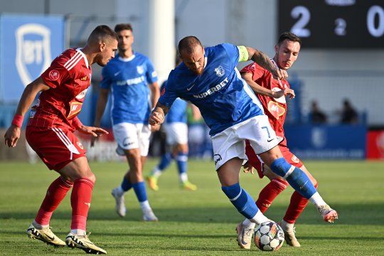 Viorel Moldovan, detalii despre primul transfer pus la cale de Rapid în iarnă: ”Sunt discuții în prezent”
