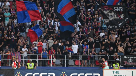 Probleme pentru fanii FCSB. 9 suporteri au fost arestați în Grecia înaintea partidei cu PAOK