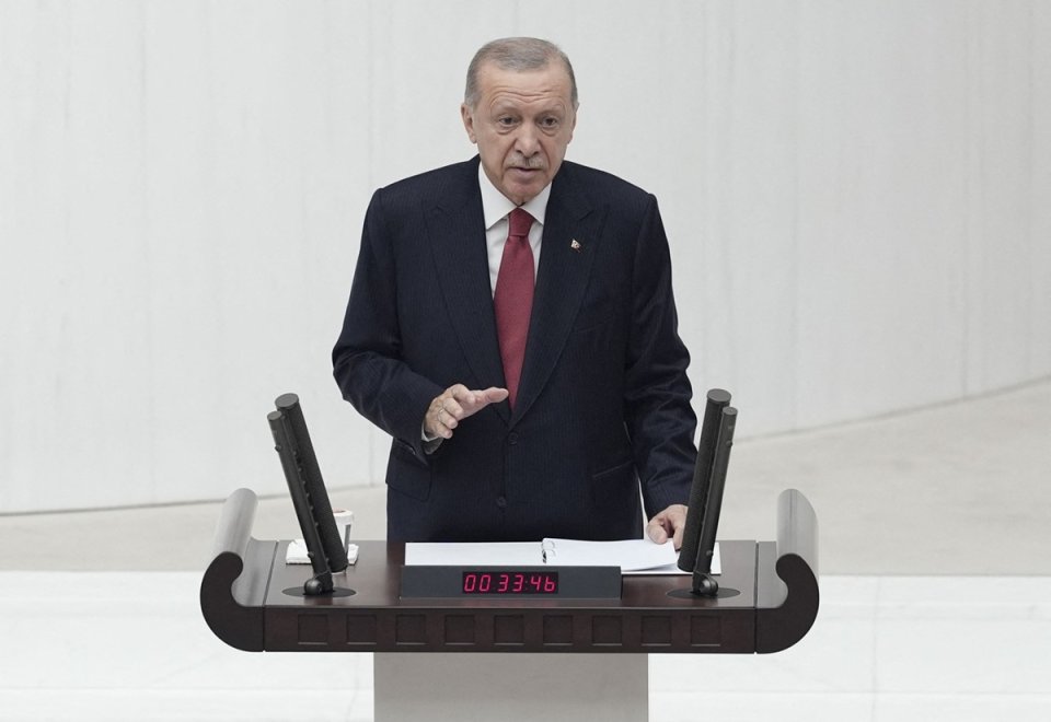 Recep Erdogan, președintele Turciei, are un alt fotbalist român preferat