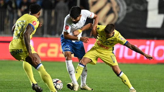 Dinamo, lovitură pe piața transferurilor? "Câinii" au aflat cât costă noul Dennis Man