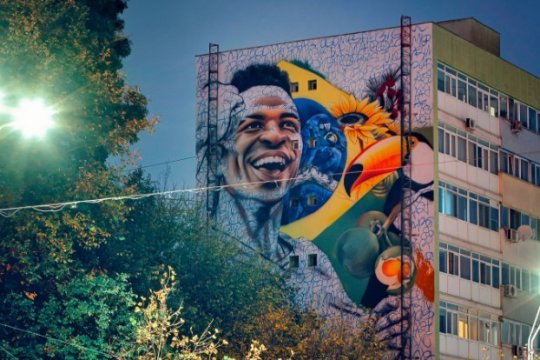 La București se inaugurează o pictură murală cu chipul unui star de la Real Madrid