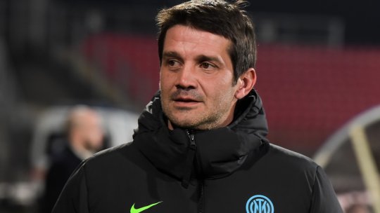 Cristi Chivu, tot mai departe de SuperLiga! Fostul căpitan al naționalei îi face praf pe conducătorii din fotbalul românesc: ”Ei centrează, dau cu capul și curăță echipamentul”