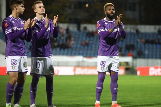 Aaron Boupendza a spart gheața la Rapid! Cum a înscris atacantul adus de Șumudică, în meciul cu FC Botoșani