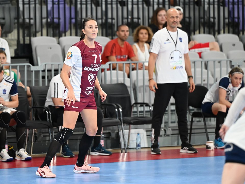 Eliza și Costică Buceschi au fost în multe rânduri adversari pe terenul de handbal